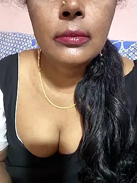 Snapshot of siri_tamiltelugu chatting on 6, 3, 2026 siri tamiltelugu online show from 6, 3, 2026