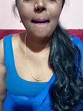 Snapshot of siri_tamiltelugu chatting on 2, 4, 2026 siri tamiltelugu online show from 2, 4, 2026