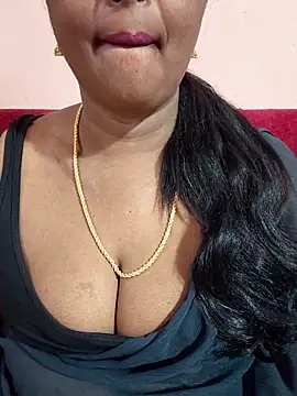 Snapshot of siri_tamiltelugu chatting on 9, 4, 2026 siri tamiltelugu online show from 9, 4, 2026