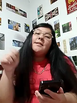 Snapshot of Lunaaaa_Hot chatting on 22, 12, 2025 Lunaaaa Hot online show from 22, 12, 2025