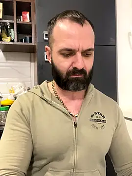 Snapshot of DamonSalvatore2 chatting on 21, 12, 2025 DamonSalvatore2 online show from 21, 12, 2025