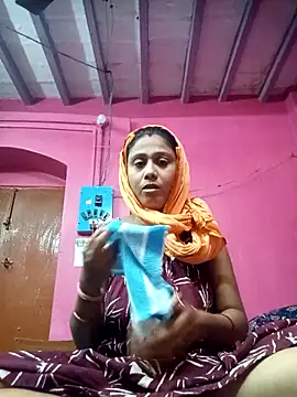 Snapshot of Hooghlypinkivabi chatting on 4, 2, 2026 Hooghlypinkivabi online show from 4, 2, 2026