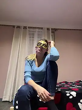 SexyMamiVee online show from 9, 2, 2026