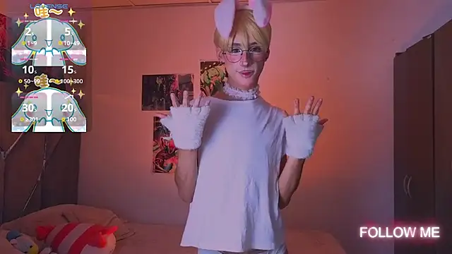 Kitsuneplay  online show from 30, 7, 2026