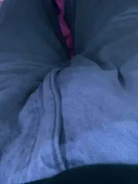 Snapshot of LittleGuy_2007 chatting on 22, 12, 2025 LittleGuy 2007 online show from 22, 12, 2025