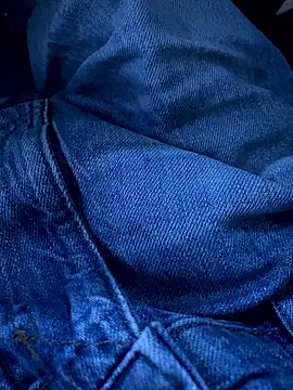 LittleGuy 2007 online show from 16, 1, 2026