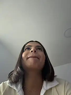 Irina Velvett online show from 4, 7, 2026
