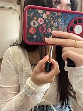 Molly-xiao online show from 8, 2, 2026