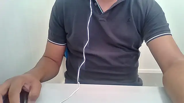 Snapshot of Moreno_Casado_Safado chatting on 22, 7, 2026 Moreno Casado Safado online show from 22, 7, 2026