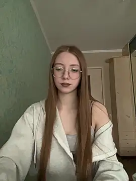 Eseniya  online show from 6, 2, 2026