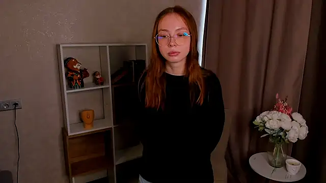 Snapshot of TrishBran chatting on 23, 12, 2025 TrishBran online show from 23, 12, 2025