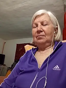 KlaudiaDarling online show from 12, 3, 2026