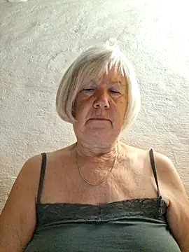 Snapshot of KlaudiaDarling chatting on 27, 6, 2026 KlaudiaDarling online show from 27, 6, 2026