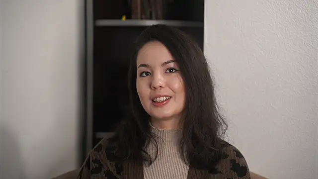 Snapshot of SherlynOdil chatting on 23, 12, 2025 SherlynOdil online show from 23, 12, 2025