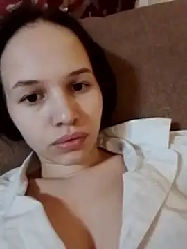 Snapshot of YanaKosh chatting on 22, 12, 2025 YanaKosh online show from 22, 12, 2025