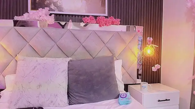 Sara Channel01 online show from 11, 3, 2026