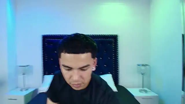 Jaden and sofia online show from 1, 4, 2026