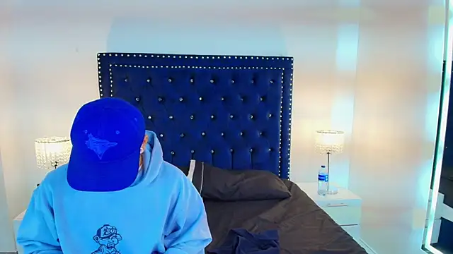 Jaden and sofia online show from 19, 4, 2026