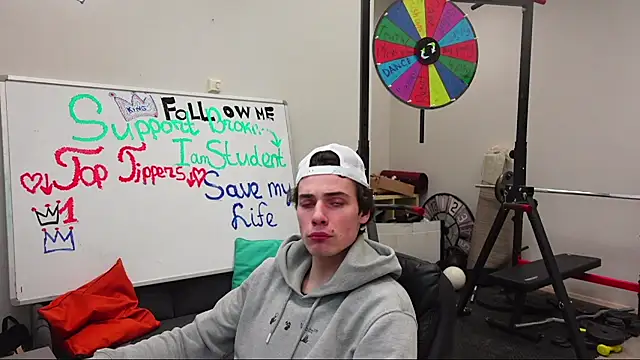 Snapshot of Daniel_Shawnn chatting on 5, 2, 2026 Daniel Shawnn online show from 5, 2, 2026