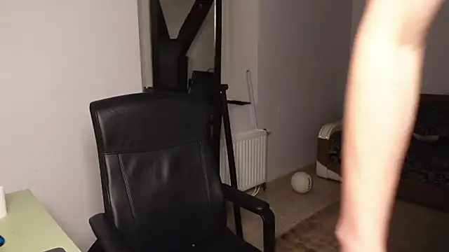 Snapshot of Daniel_Shawnn chatting on 7, 2, 2026 Daniel Shawnn online show from 7, 2, 2026