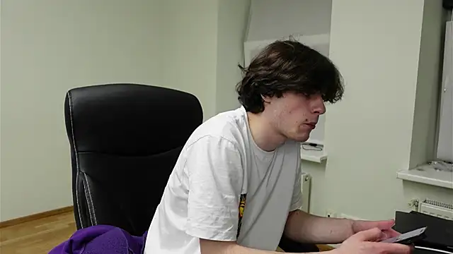 Snapshot of Daniel_Shawnn chatting on 31, 3, 2026 Daniel Shawnn online show from 31, 3, 2026