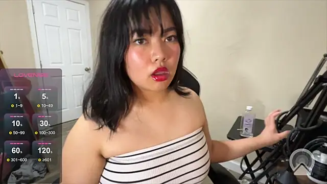 kuromixx444 online show from 11, 4, 2026