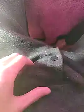 Snapshot of TrebleShebeen chatting on 10, 1, 2026 TrebleShebeen online show from 10, 1, 2026