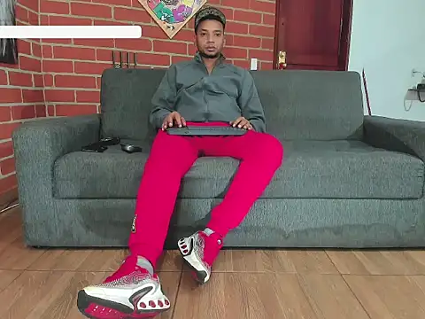 Snapshot of naughty_master_ chatting on 3, 4, 2026 naughty master online show from 3, 4, 2026