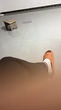 Snapshot of mo-mo-69 chatting on 12, 4, 2026 mo-mo-69 online show from 12, 4, 2026