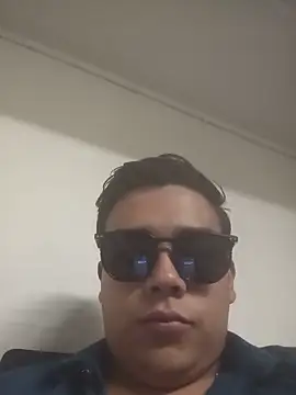 Yosoyelmismo-6737 online show from 14, 6, 2026