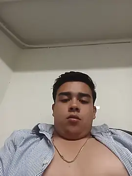 Yosoyelmismo-6737 online show from 23, 6, 2026