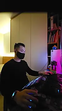 OnlyHand9x online show from 8, 2, 2026