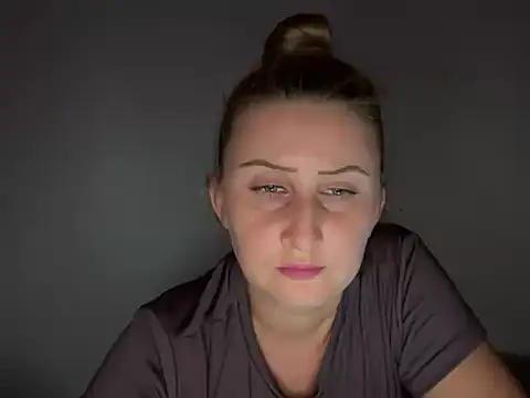 stephany333 online show from 28, 6, 2026