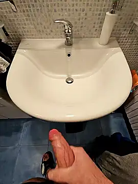 Snapshot of Simor91 chatting on 15, 1, 2026 Simor91 online show from 15, 1, 2026