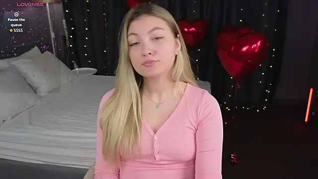 Snapshot of Angel__Grace chatting on 10, 2, 2026 Angel Grace online show from 10, 2, 2026