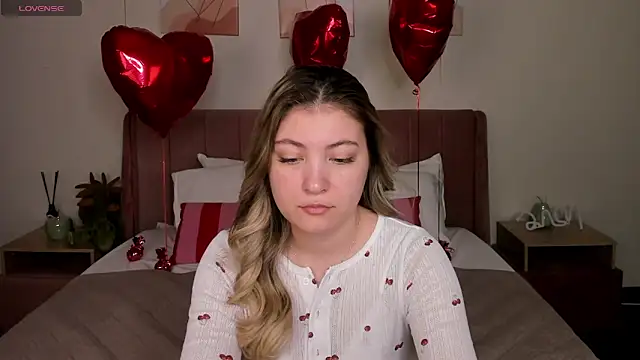 Snapshot of Angel__Grace chatting on 19, 2, 2026 Angel Grace online show from 19, 2, 2026