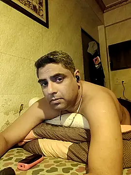 Snapshot of hardnhornybull chatting on 28, 2, 2026 hardnhornybull online show from 28, 2, 2026