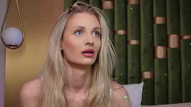 AmeliaAngel online show from 8, 1, 2025