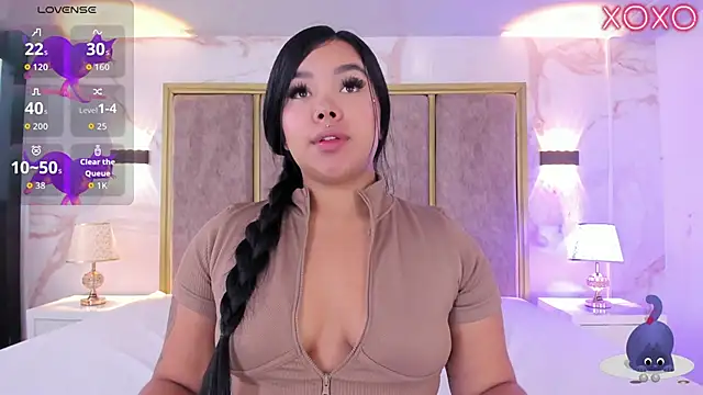 Snapshot of Liaevans__ chatting on 5, 1, 2026 Liaevans online show from 5, 1, 2026