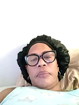 Snapshot of IIv0ryN0IIReX-XX chatting on 3, 2, 2026 IIv0ryN0IIReX-XX online show from 3, 2, 2026