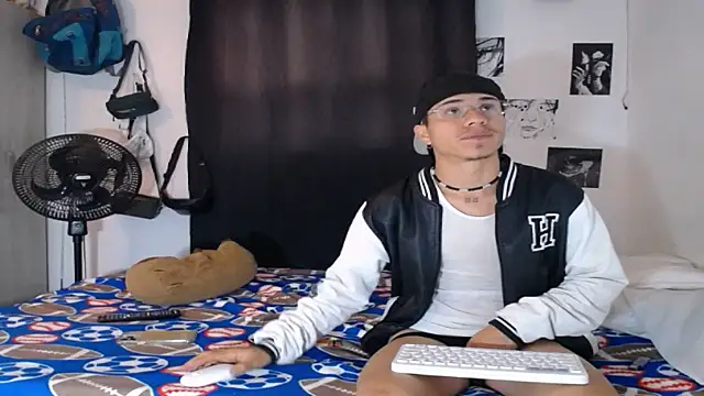 YourSecretCraving online show from 9, 3, 2026