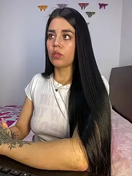 sophyy white online show from 2, 2, 2026