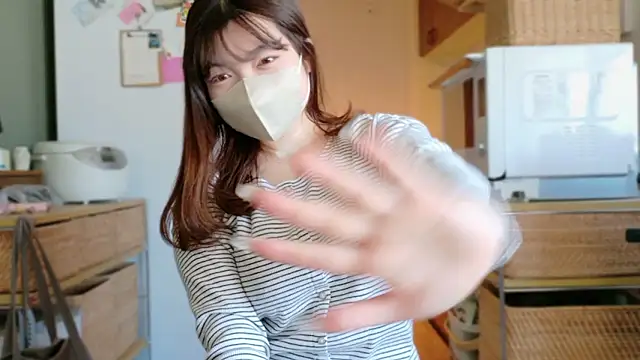   Yui  online show from 6, 1, 2026