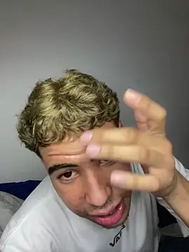 lzinho9153 online show from 6, 3, 2026