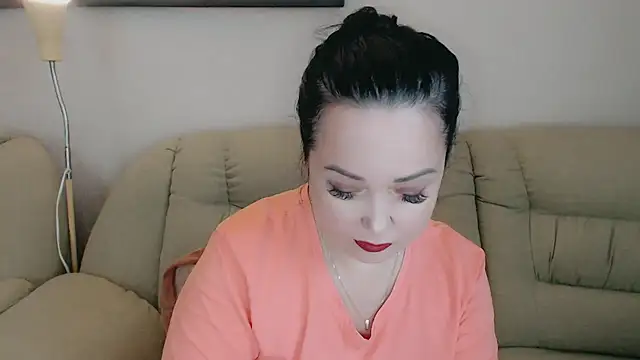 infinity loveliness online show from 9, 11, 2025