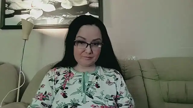 infinity loveliness online show from 28, 2, 2026