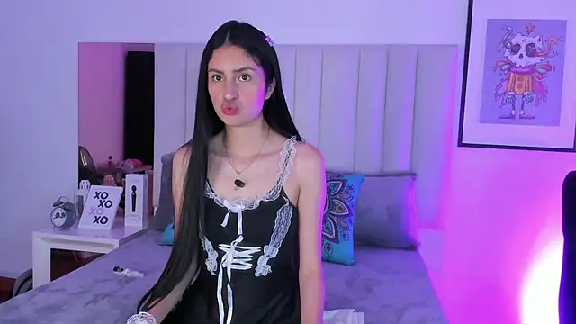 soffy hilltom online show from 10, 2, 2026