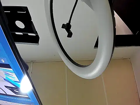 Snapshot of kikihtx chatting on 15, 1, 2026 kikihtx online show from 15, 1, 2026