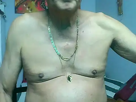 fetichefantasi24cm online show from 15, 1, 2026