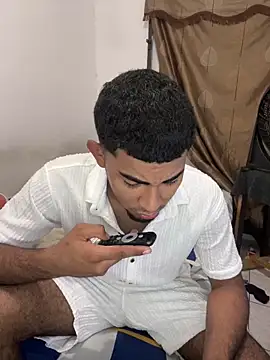 youngalexofficial online show from 22, 2, 2026